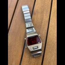 Seiko W670-4000 AKA Alba Darth Vader 1997